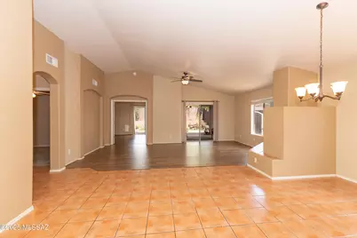 5566 W Dove Of Peace Drive, Marana, AZ 85658 - Photo 4