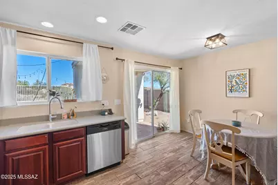 784 W Paseo Celestial, Sahuarita, AZ 85629 - Photo 8