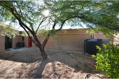5850 N Campbell Avenue, Tucson, AZ 85718 - Photo 26