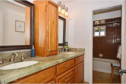 5850 N Campbell Avenue, Tucson, AZ 85718 - Photo 20
