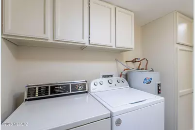 939 S Las Lomas Circle, Green Valley, AZ 85614 - Photo 32