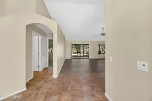 38482 S Sand Crest Dr, Saddlebrooke, AZ 85739 - Photo 6