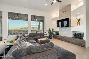 1994 N Coral Bells Dr, Tucson, AZ 85745 - Photo 8