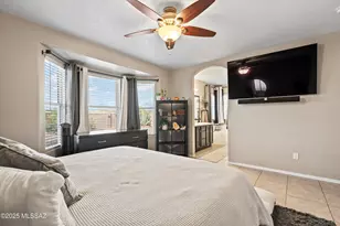 2228 W Silverbell Tree Dr, Tucson, AZ 85745 - Photo 16