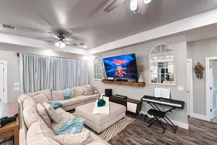 7786 W Tinsley Pl, Pima, AZ 85543 - Photo 12