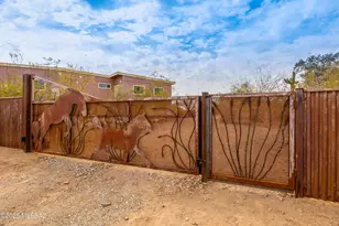 9411 W Sky Blue Dr, Tucson, AZ 85735 - Photo 2