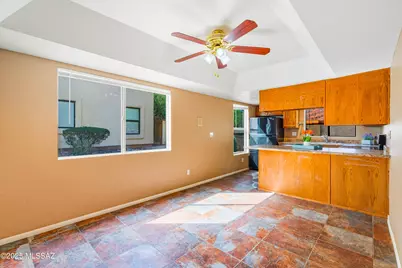 2457 N Ironwood Ridge Drive, Tucson, AZ 85745 - Photo 4
