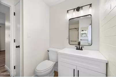 435 S Paseo Lobo #B, Green Valley, AZ 85614 - Photo 28