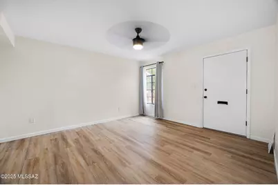 435 S Paseo Lobo #B, Green Valley, AZ 85614 - Photo 18