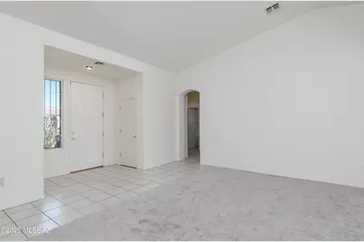 7653 W Starry Night Lane, Tucson, AZ 85743 - Photo 4