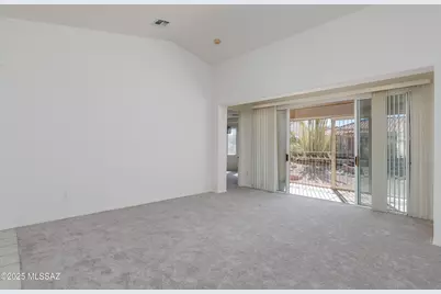 7653 W Starry Night Lane, Tucson, AZ 85743 - Photo 6