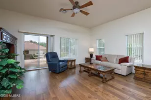 13575 N Holly Grape Dr, Marana, AZ 85658 - Photo 4