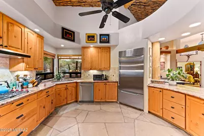 1504 N Desert Trumpet Court, Tucson, AZ 85745 - Photo 10