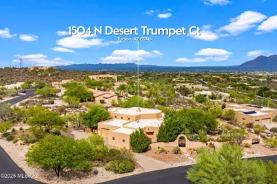 1504 N Desert Trumpet Court, Tucson, AZ 85745 - Photo 2