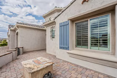 2333 E Copper Valley Way, Green Valley, AZ 85614 - Photo 4