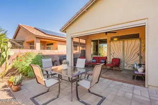 897 N Delacroix Dr, Green Valley, AZ 85614 - Photo 32