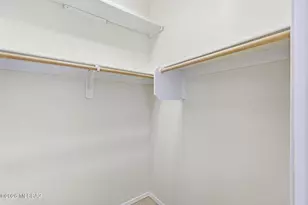 897 N Delacroix Dr, Green Valley, AZ 85614 - Photo 28