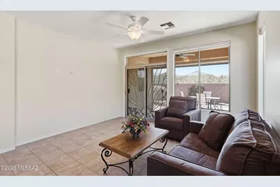 897 N Delacroix Drive, Green Valley, AZ 85614 - Photo 10