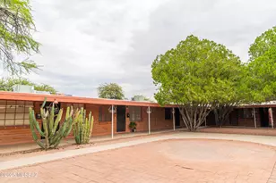 910 N Alvernon Way, Tucson, AZ 85711 - Photo 2