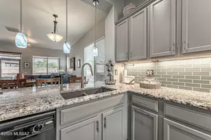 5864 S Azure Vista Way, Green Valley, AZ 85622 - Photo 8