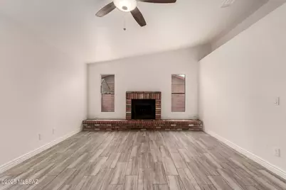 1731 W Newhall Drive, Tucson, AZ 85746 - Photo 10