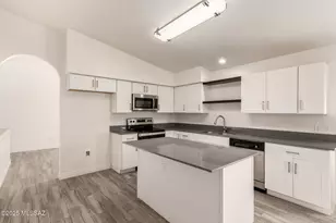 1731 W Newhall Dr, Tucson, AZ 85746 - Photo 14