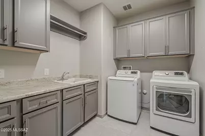 525 N Sonoma Vista Drive, Green Valley, AZ 85614 - Photo 24