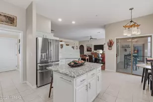 3454 S Abrego Dr, Green Valley, AZ 85614 - Photo 18