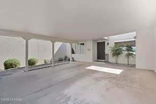 1052 N Caribe Ave, Tucson, AZ 85710 - Photo 2