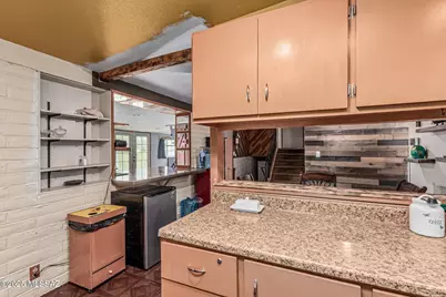 8010 E 18th Place, Tucson, AZ 85710 - Photo 22