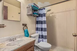 8010 E 18th Pl, Tucson, AZ 85710 - Photo 26