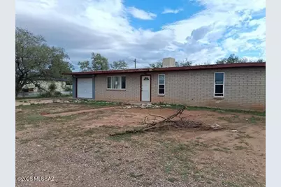 28 E Hawthorne Street, Huachuca City, AZ 85616 - Photo 2