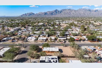 2754 Montezuma Avenue #24B, Tucson, AZ 85712 - Photo 8