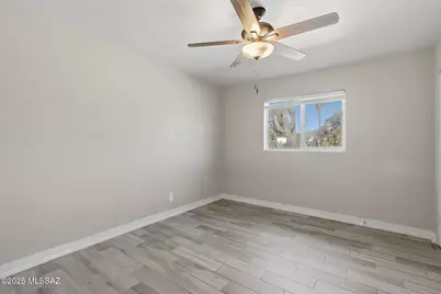 6052 E 17th Street, Tucson, AZ 85711 - Photo 14