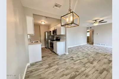 4641 E 13th Street, Tucson, AZ 85711 - Photo 6