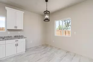 4205 N 16th Pl, Tucson, AZ 85705 - Photo 20