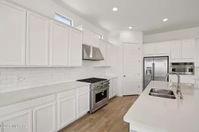 5169 W Glenstone Court, Oro Valley, AZ 85742 - Photo 10