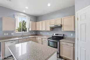 52 W Camino Rio Cebolla, Sahuarita, AZ 85629 - Photo 12