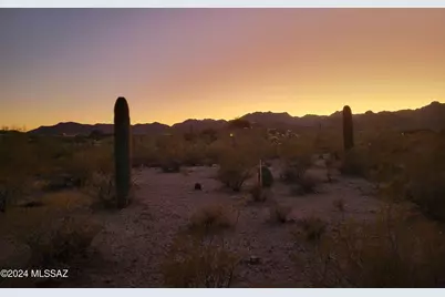 2929 Sunrock Lane, Tucson, AZ 85745 - Photo 4