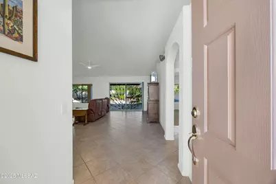 61778 E Redwood Drive, Tucson, AZ 85739 - Photo 8