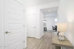 7121 W Vineridge Dr, Tucson, AZ 85757 - Photo 6