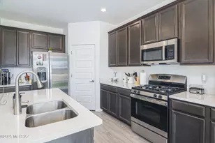 7121 W Vineridge Dr, Tucson, AZ 85757 - Photo 18