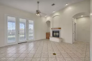 742 Via Vanilla, Rio Rico, AZ 85648 - Photo 10