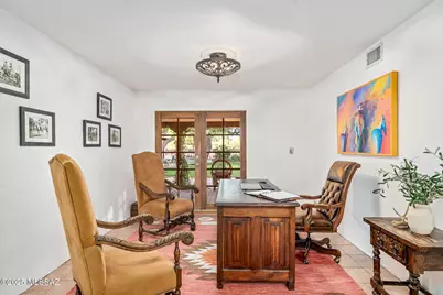 8959 E Woodland Road, Tucson, AZ 85749 - Photo 12