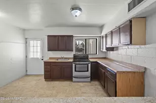 776 N Linda Vista Dr, Nogales, AZ 85621 - Photo 20