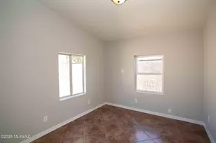 33 E Walker Pl, Tucson, AZ 85706 - Photo 18