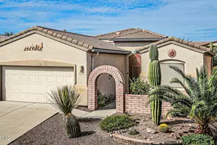 267 N Via La Castellana, Green Valley, AZ 85614 - Photo 4