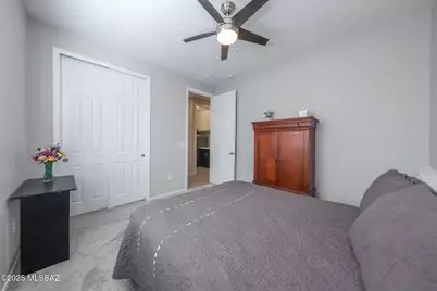 9770 S Desert Flint Drive, Tucson, AZ 85747 - Photo 24