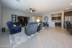 9770 S Desert Flint Dr, Tucson, AZ 85747 - Photo 6