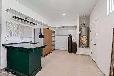 11485 N Desert Calico Loop, Tucson, AZ 85742 - Photo 10